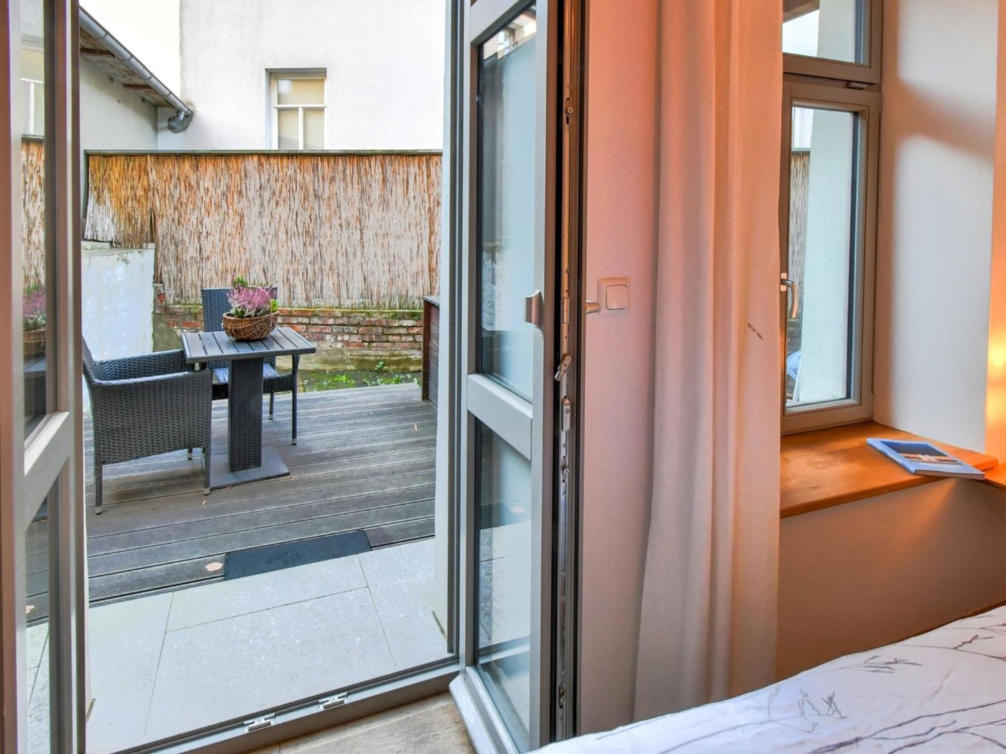 Modern Apartment In Wismar With Private Terrace Екстериор снимка