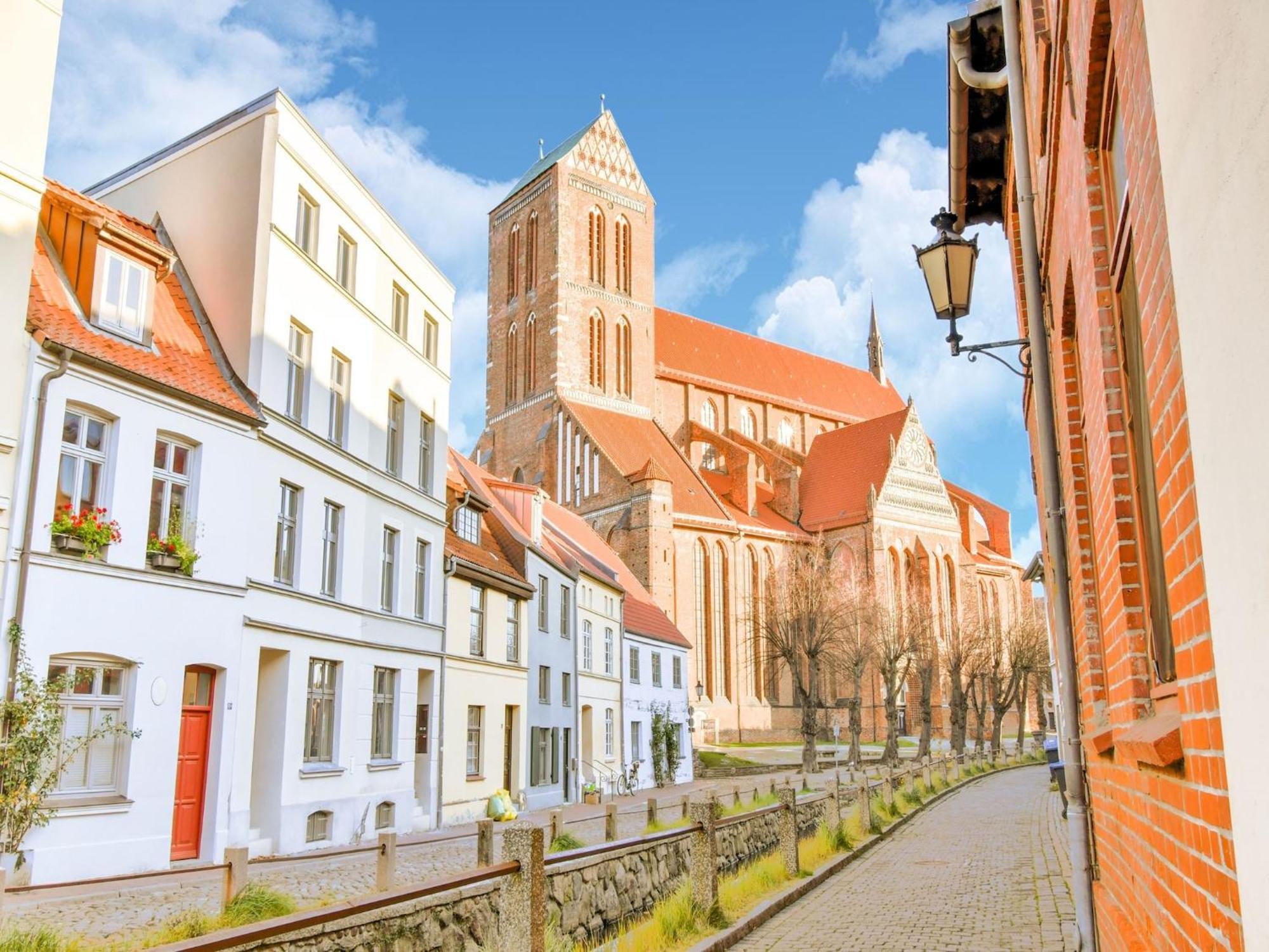 Modern Apartment In Wismar With Private Terrace Екстериор снимка
