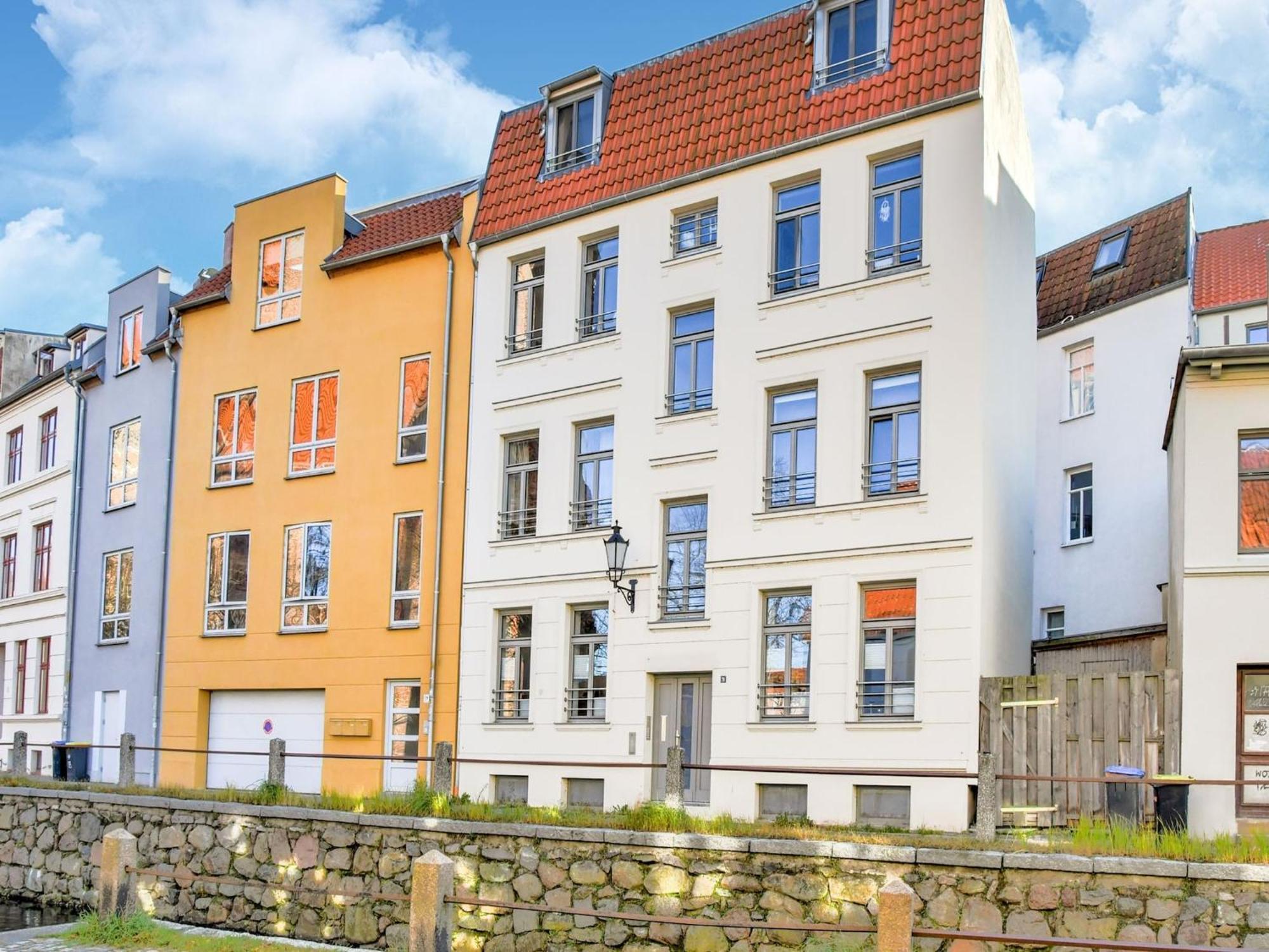 Modern Apartment In Wismar With Private Terrace Екстериор снимка