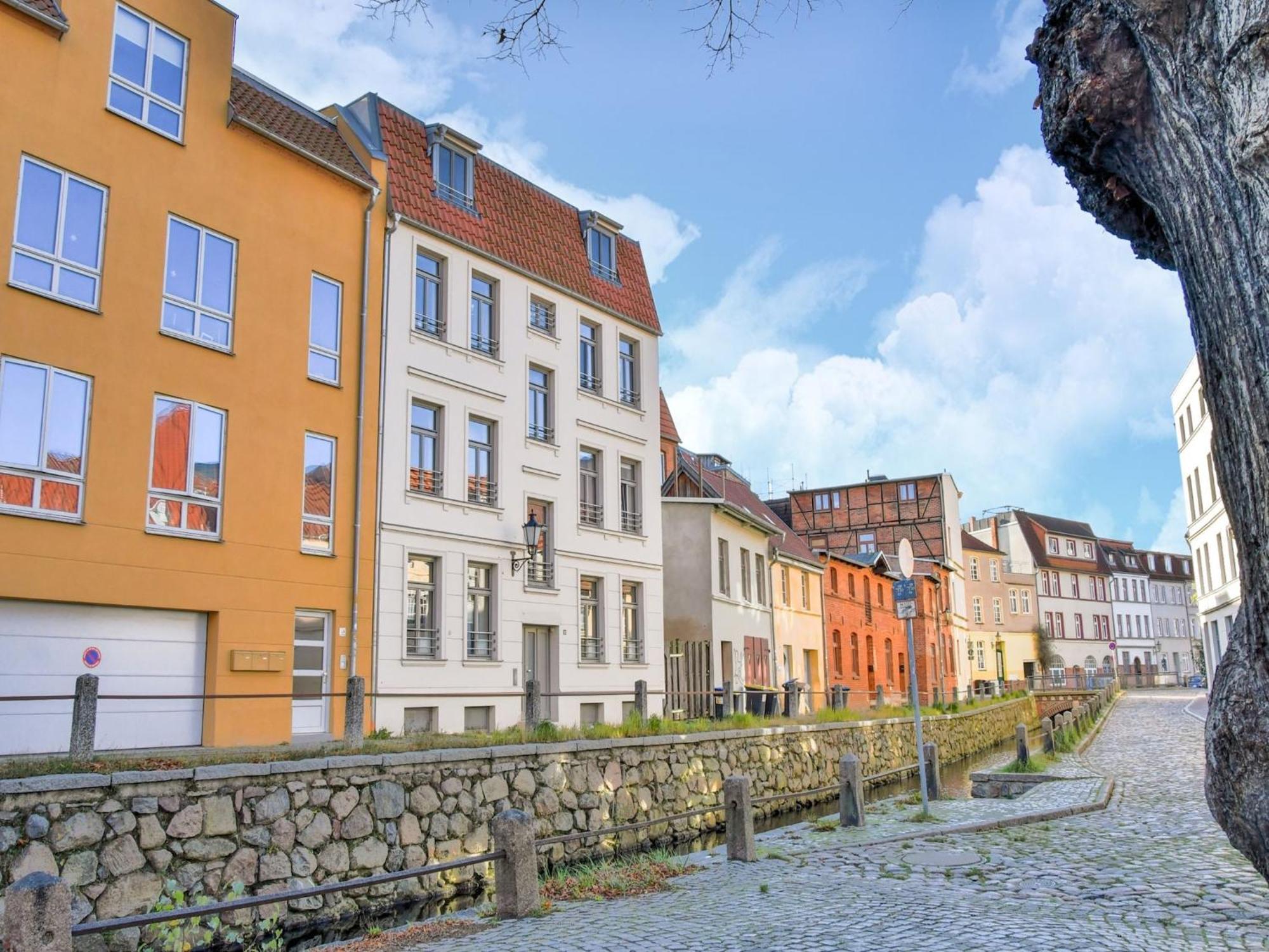 Modern Apartment In Wismar With Private Terrace Екстериор снимка