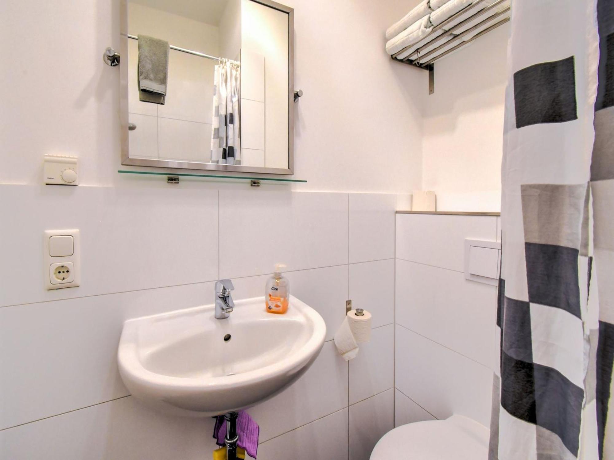 Modern Apartment In Wismar With Private Terrace Екстериор снимка